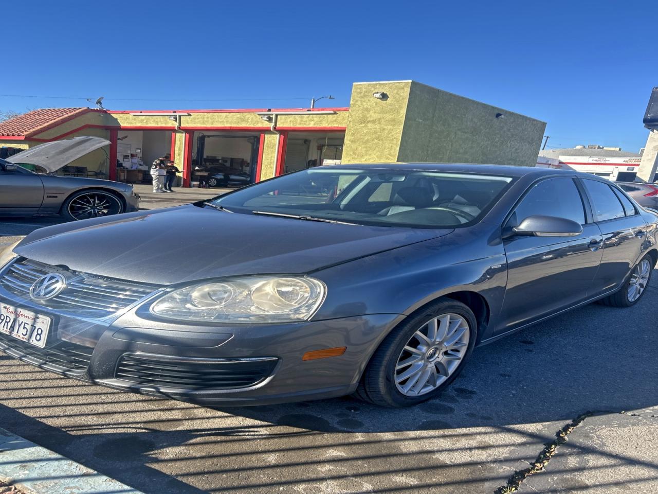 2009 VOLKSWAGEN JETTA WOLFSBURG photo 2