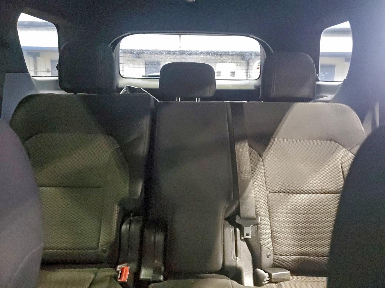 2018 FORD EXPLORER XLT photo 10
