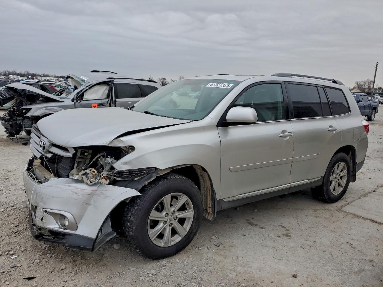 2013 TOYOTA HIGHLANDER