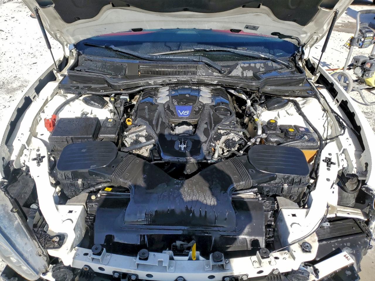 2014 MASERATI GHIBLI S photo 11