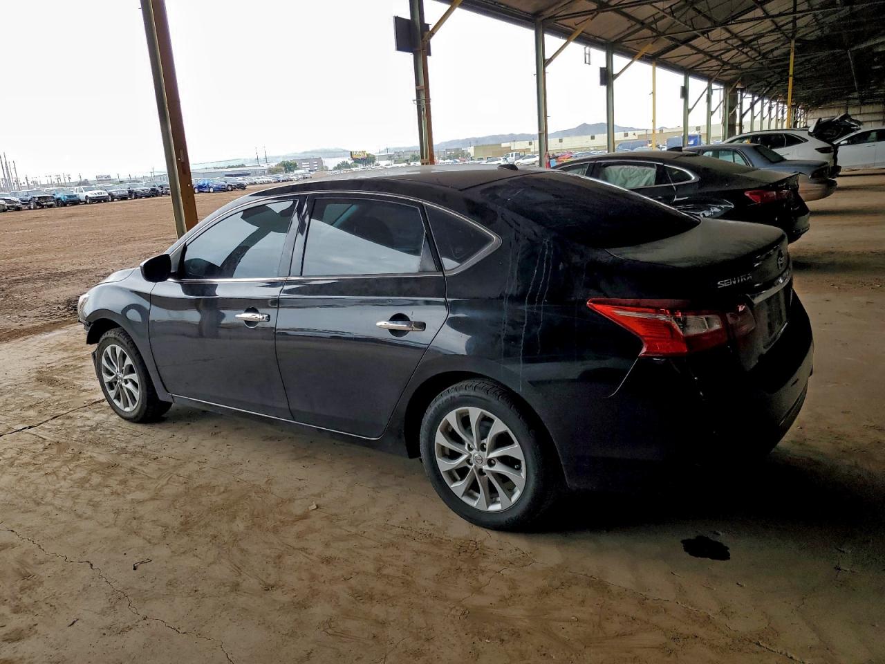 2018 NISSAN SENTRA S photo 4