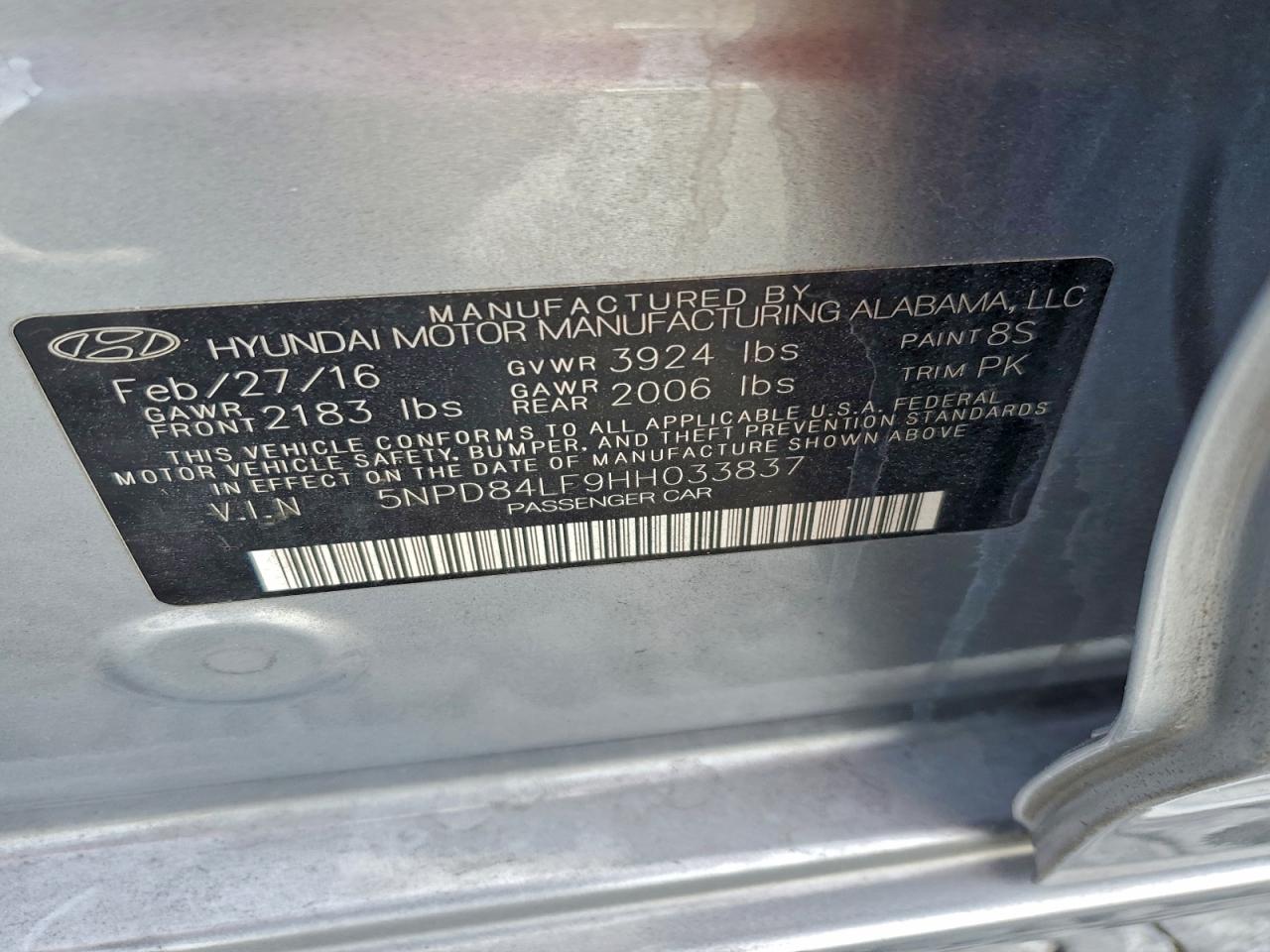 2017 HYUNDAI ELANTRA SE photo 12