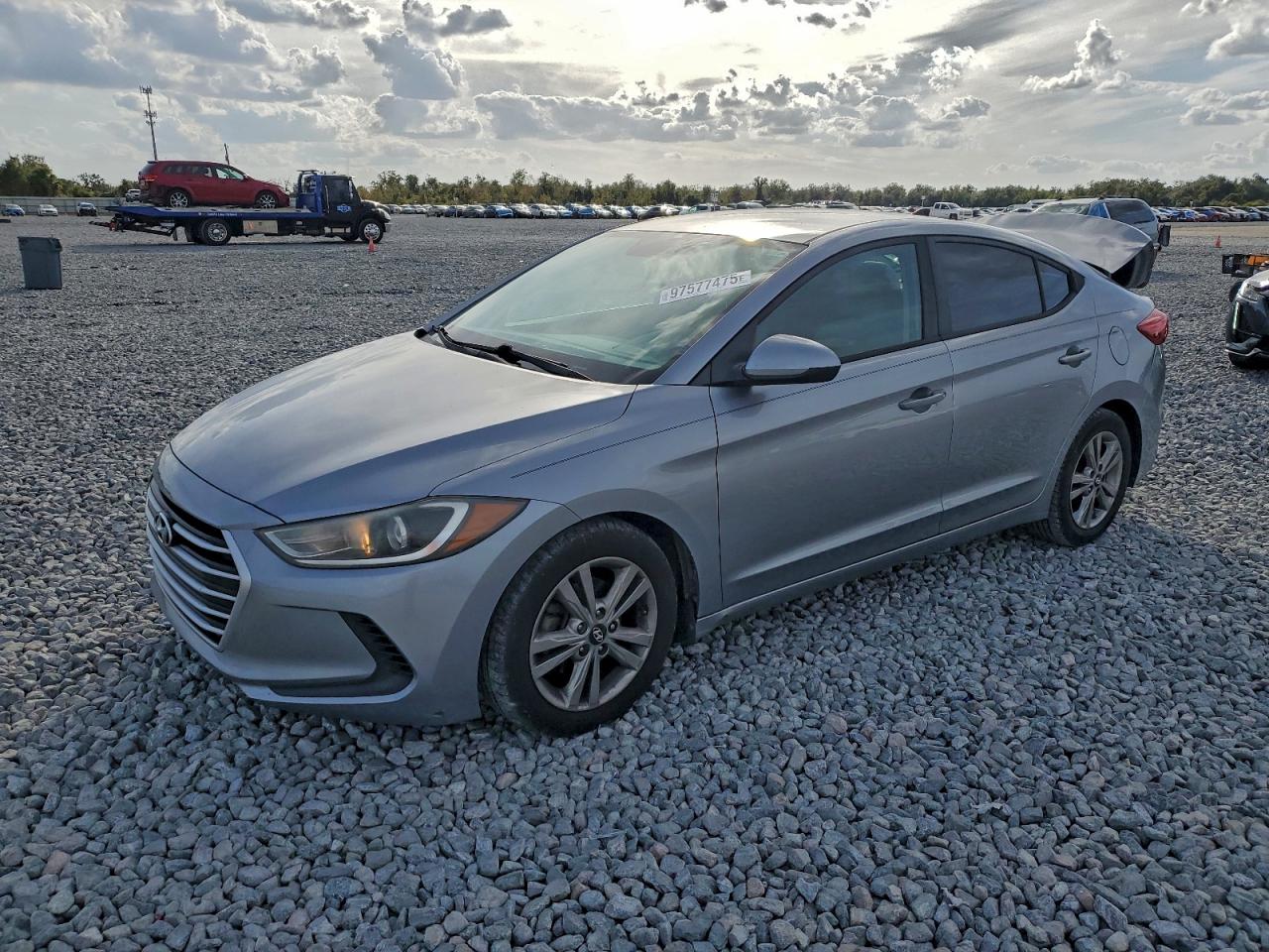 2017 HYUNDAI ELANTRA