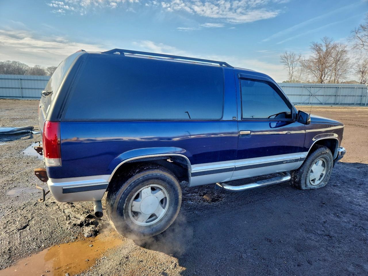 1997 CHEVROLET TAHOE K1500 photo 3