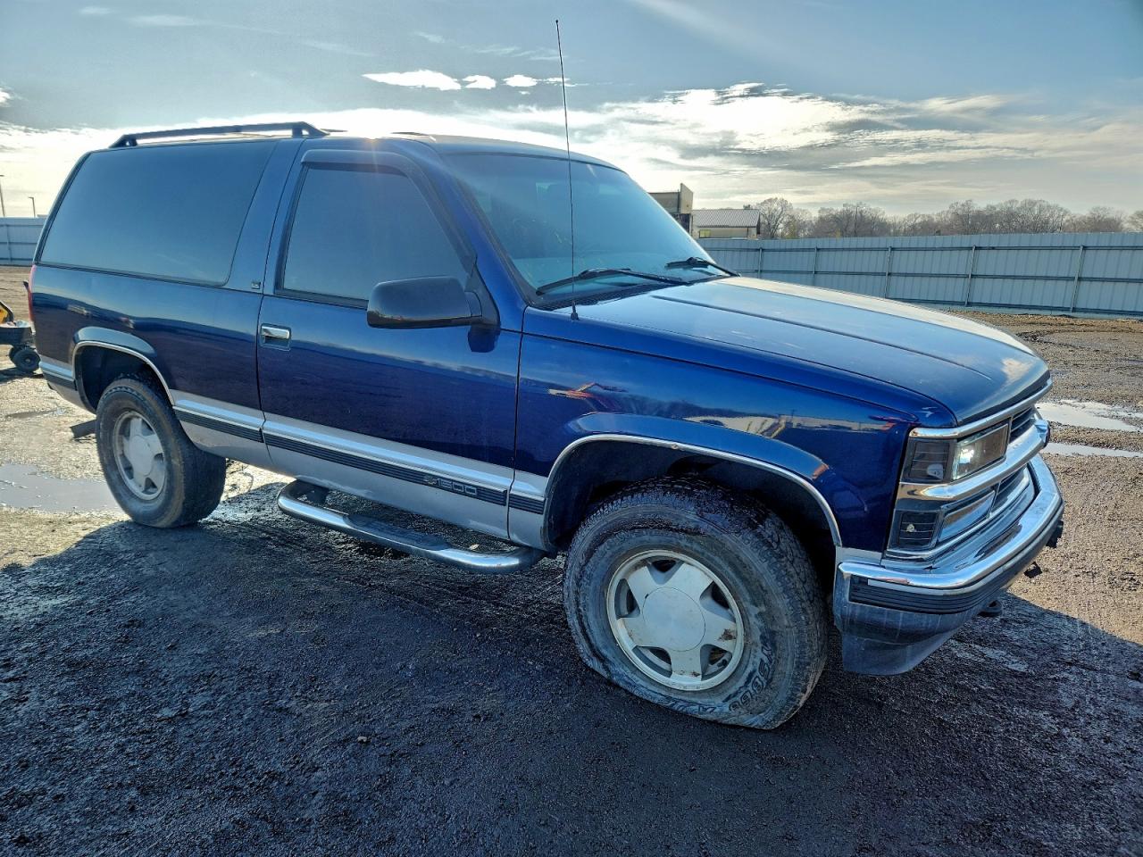 1997 CHEVROLET TAHOE K1500 photo 4