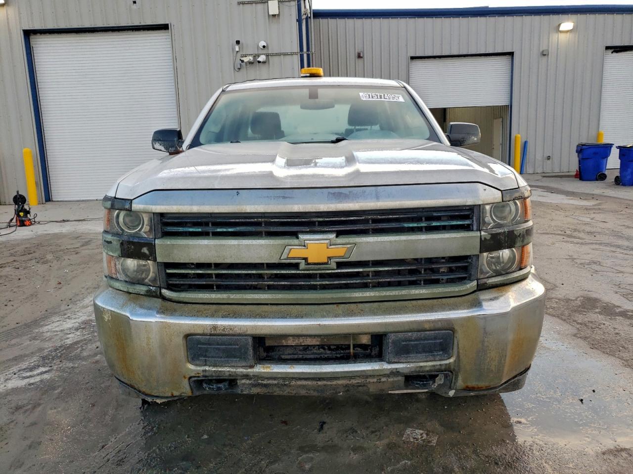 2017 CHEVROLET SILVERADO K2500 HEAVY DUTY photo 5