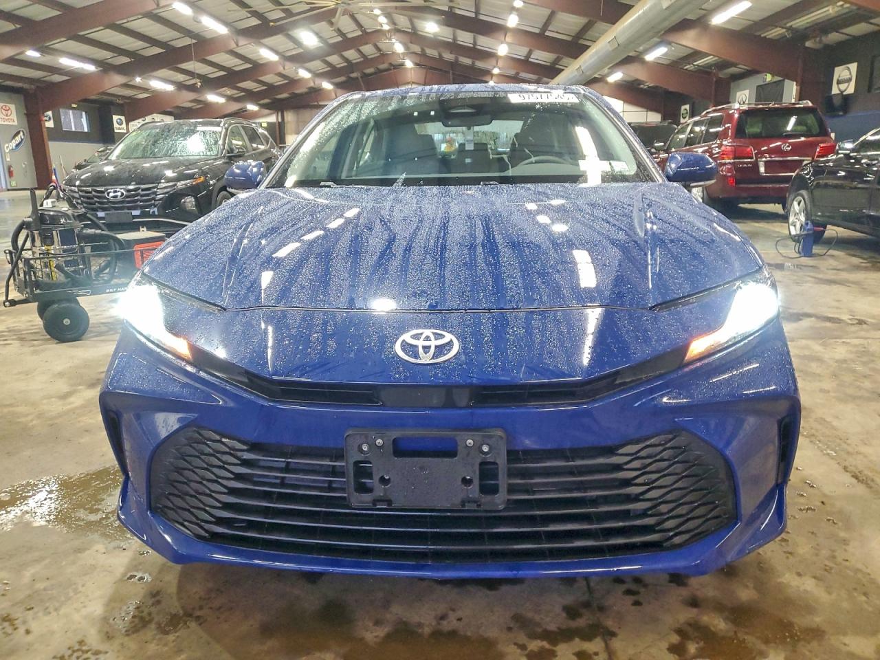 2025 TOYOTA CAMRY XSE photo 5