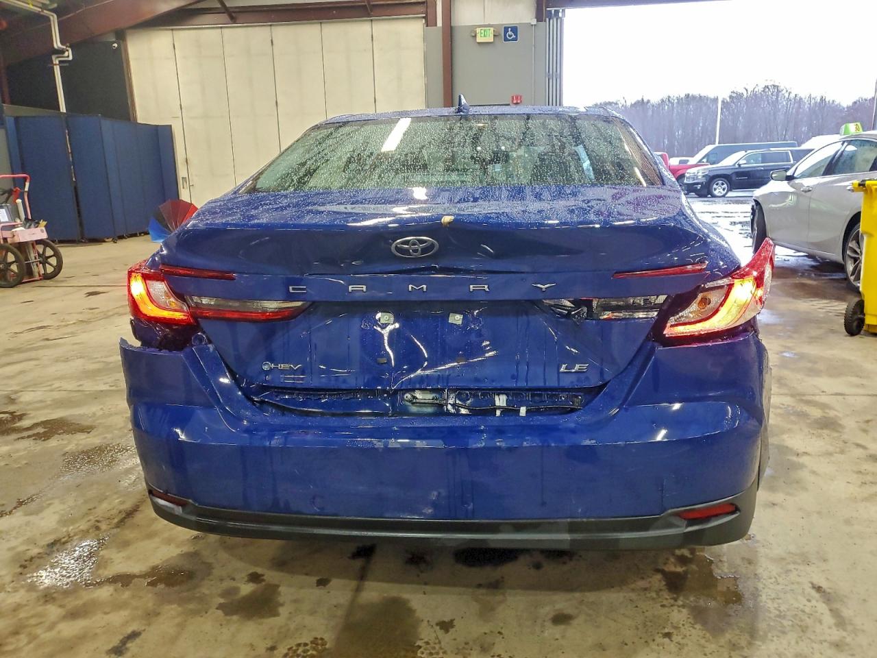 2025 TOYOTA CAMRY XSE photo 6