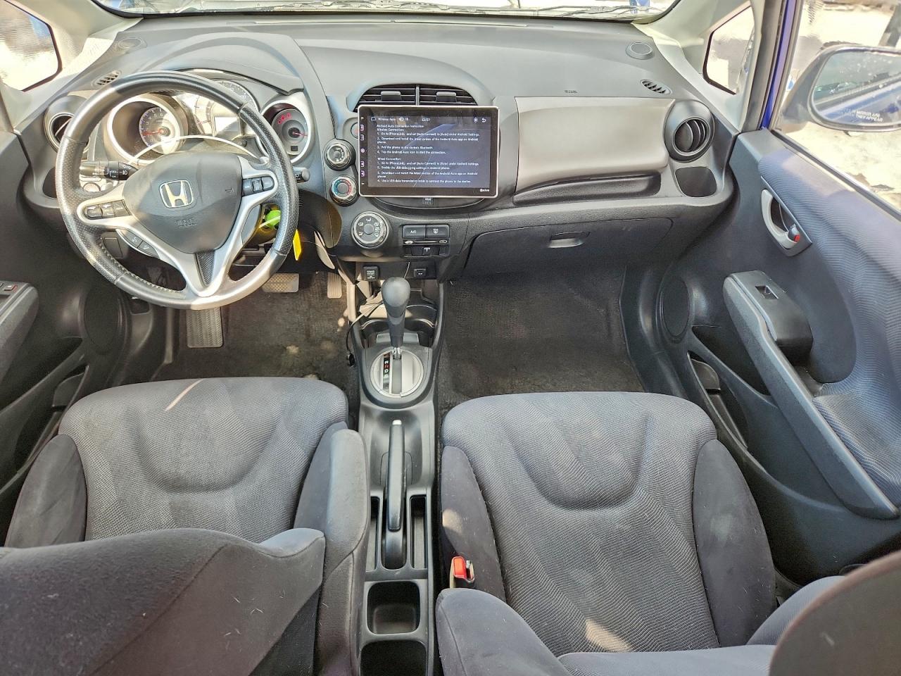2011 HONDA FIT SPORT photo 8