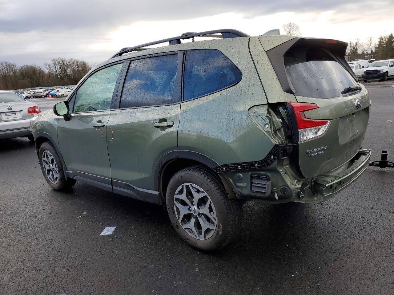 2019 SUBARU FORESTER PREMIUM photo 4