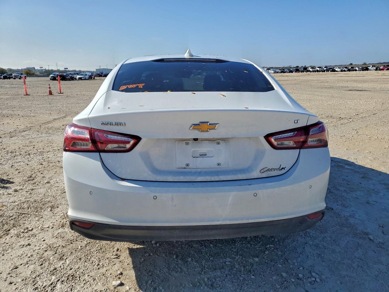 2022 CHEVROLET MALIBU LT photo 6