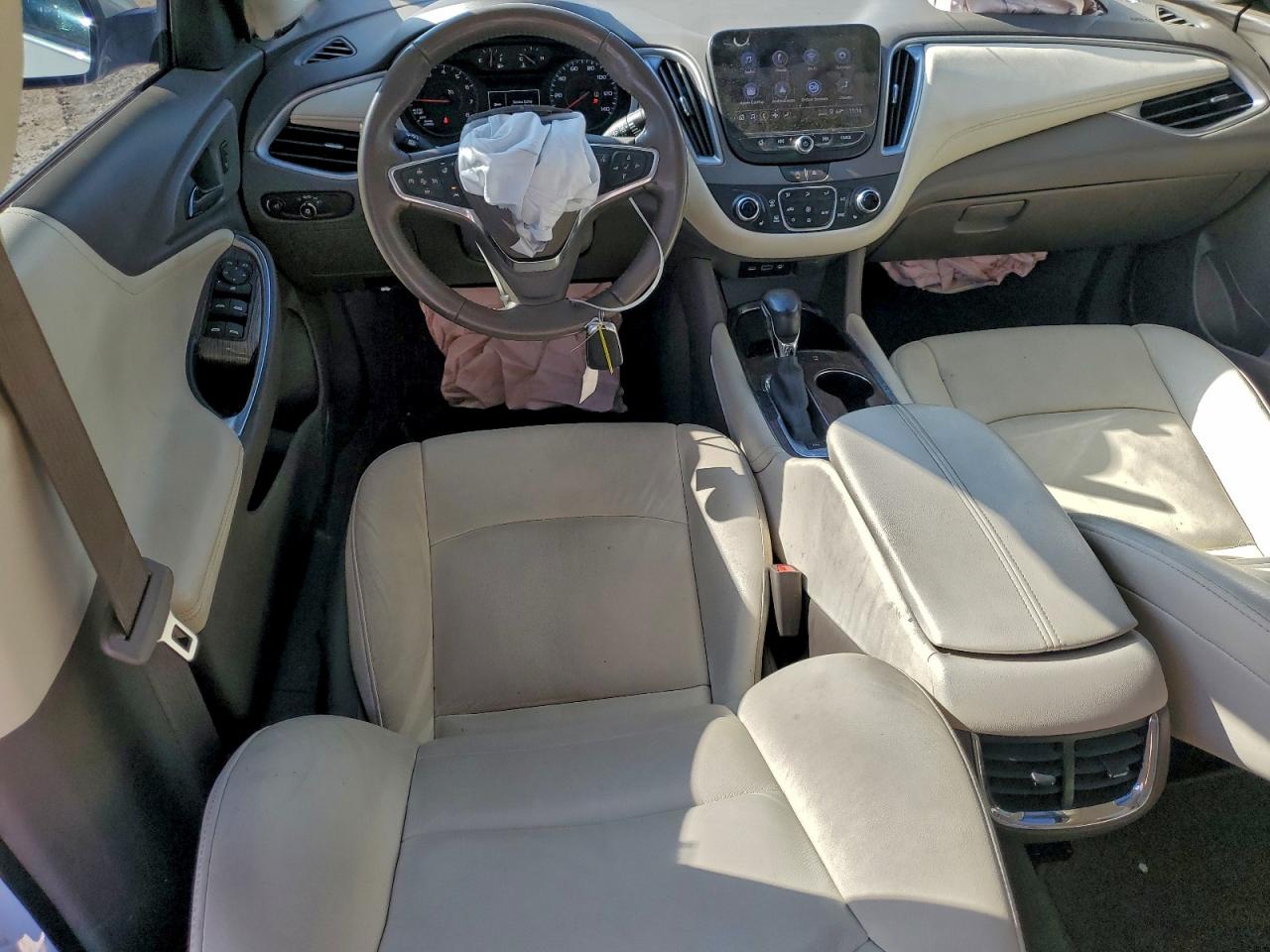 2022 CHEVROLET MALIBU LT photo 8