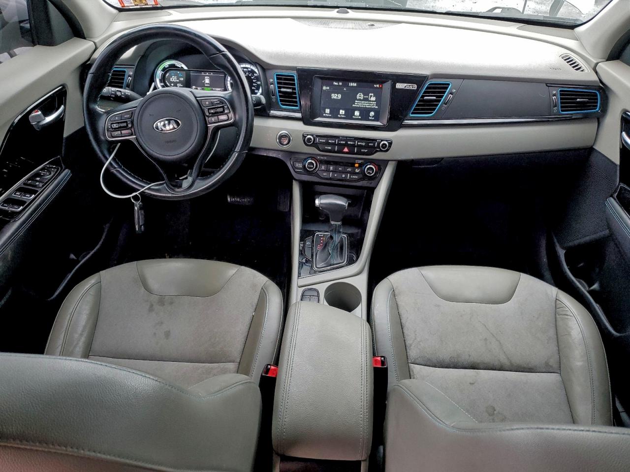 2018 KIA NIRO EX photo 8