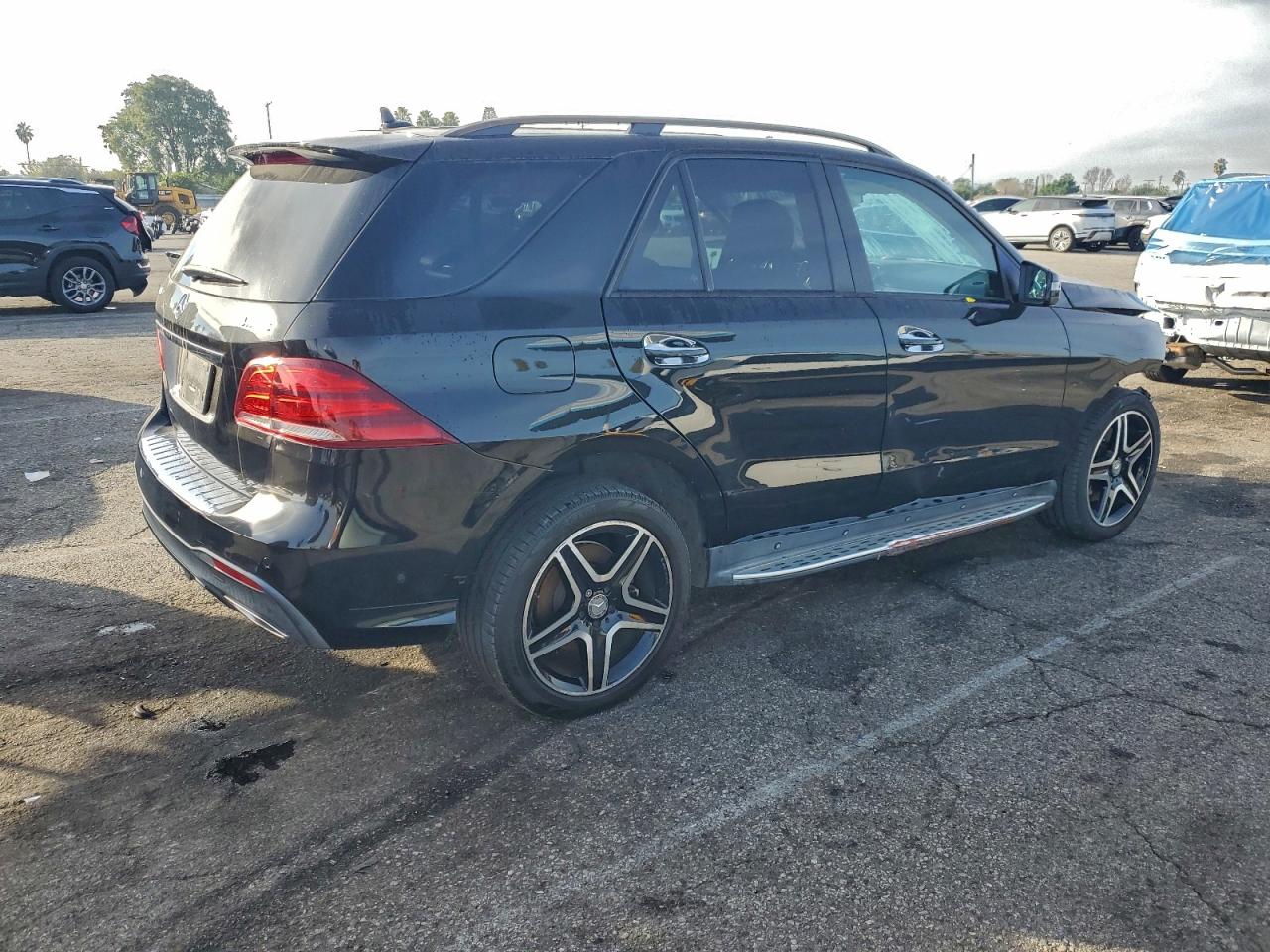 2016 MERCEDES-BENZ GLE 400 4MATIC photo 3