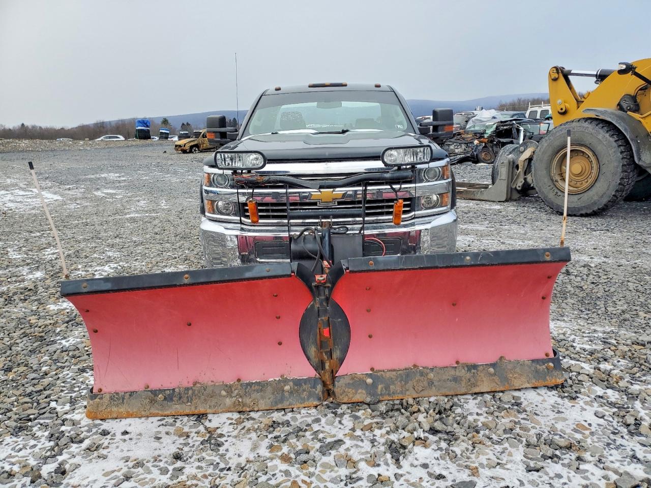 2016 CHEVROLET SILVERADO K2500 HEAVY DUTY photo 9