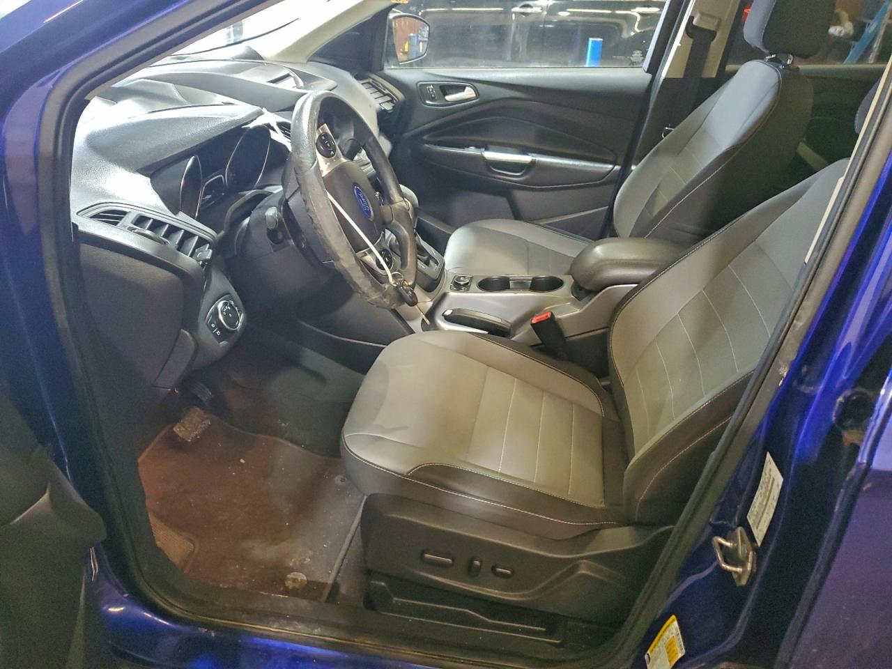 2016 FORD ESCAPE SE photo 7