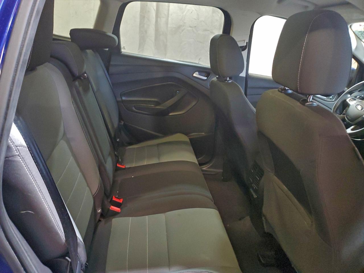 2016 FORD ESCAPE SE photo 10