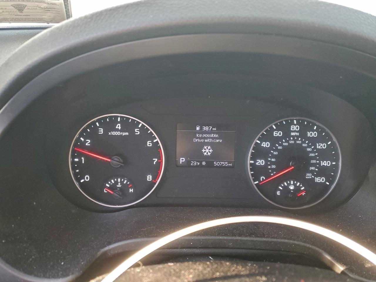 2021 KIA SELTOS S photo 9