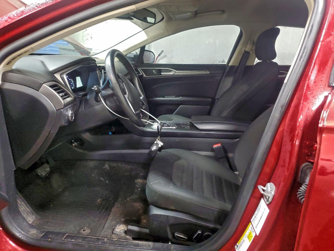 2019 FORD FUSION SE photo 7