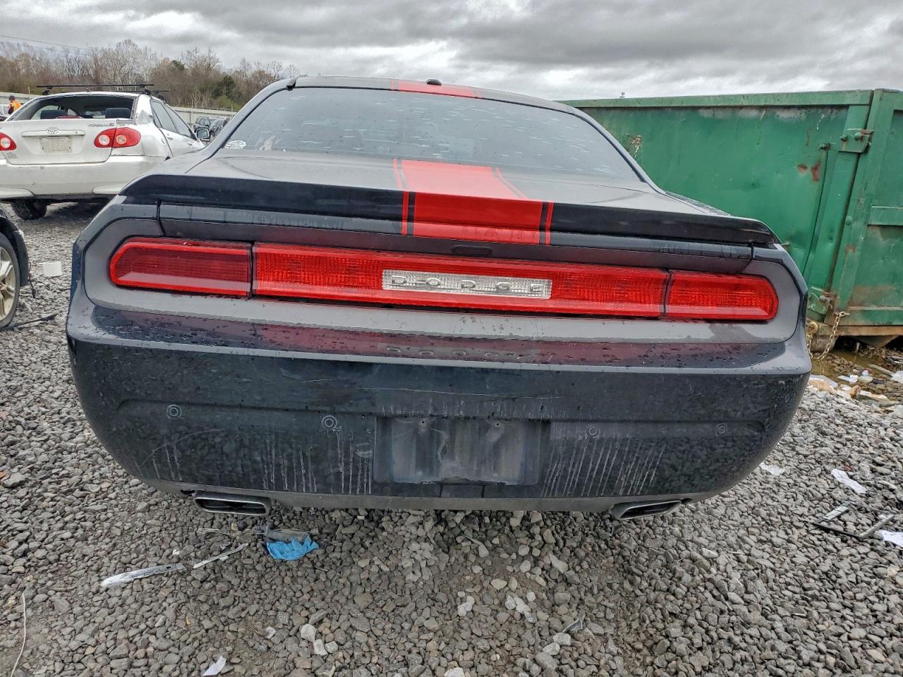 2013 DODGE CHALLENGER SXT photo 6