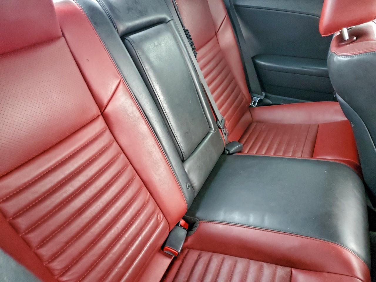 2013 DODGE CHALLENGER SXT photo 10