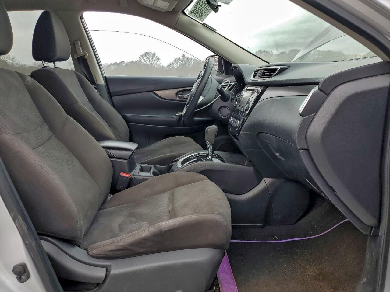 2016 NISSAN ROGUE S photo 7
