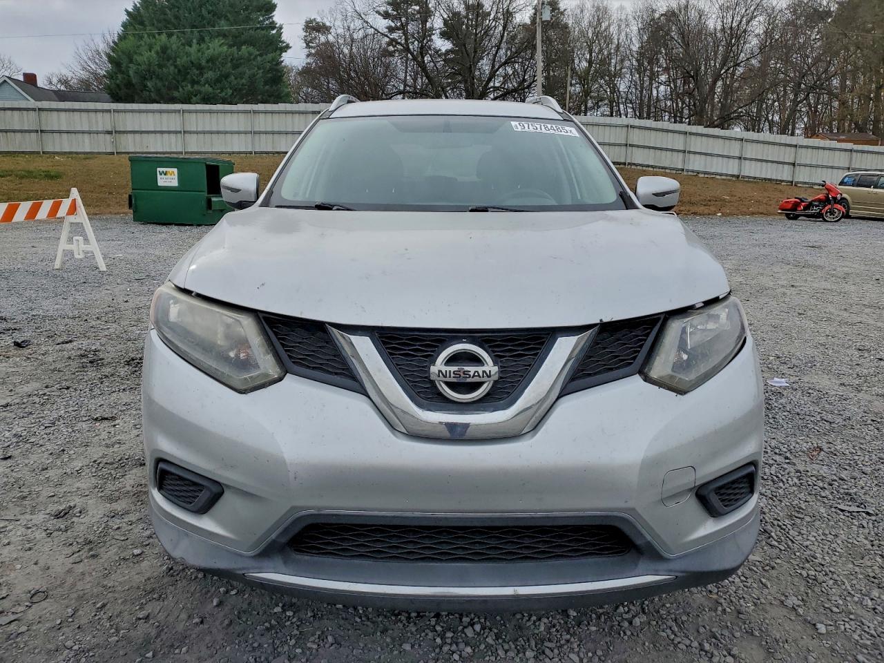 2016 NISSAN ROGUE S photo 5