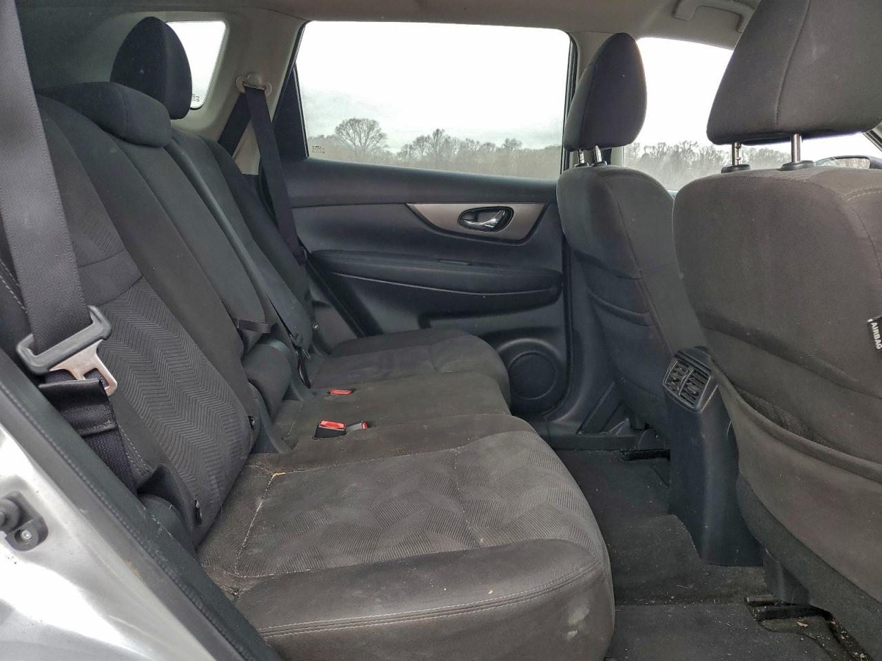 2016 NISSAN ROGUE S photo 11