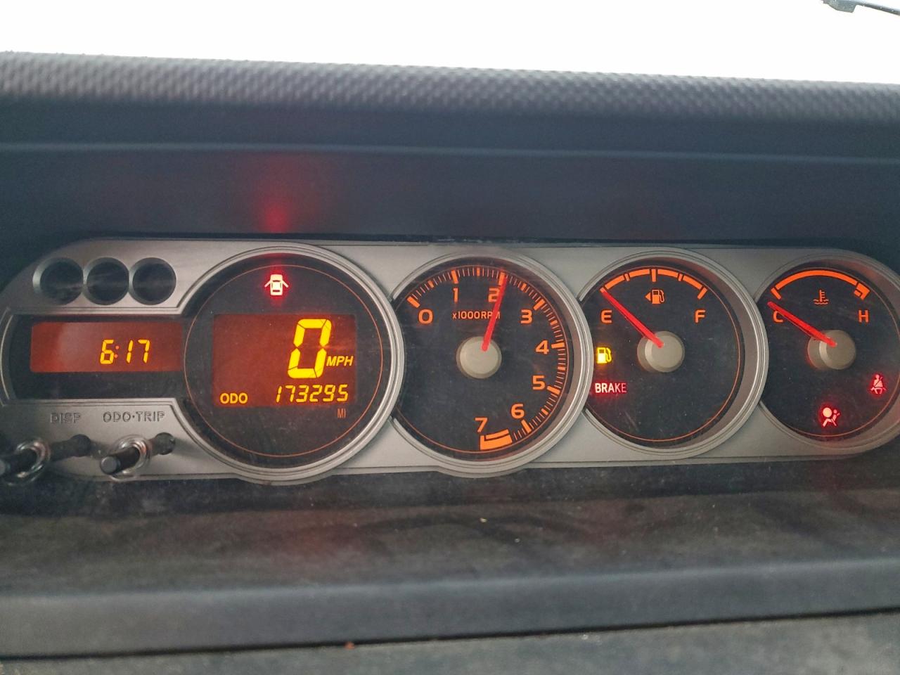 2009 TOYOTA SCION XB photo 9