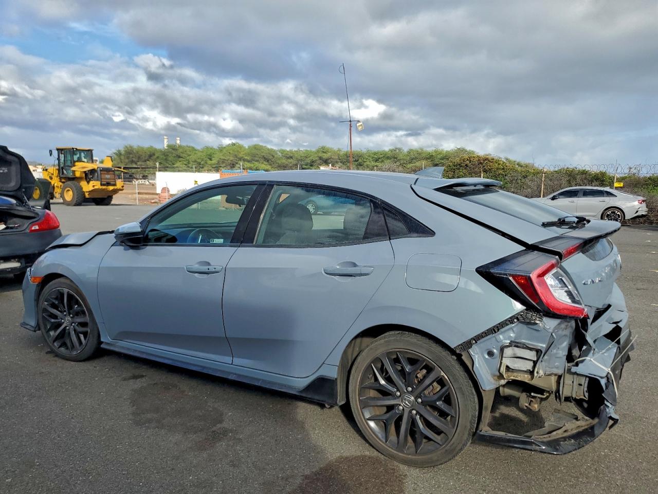 2020 HONDA CIVIC SPORT photo 2