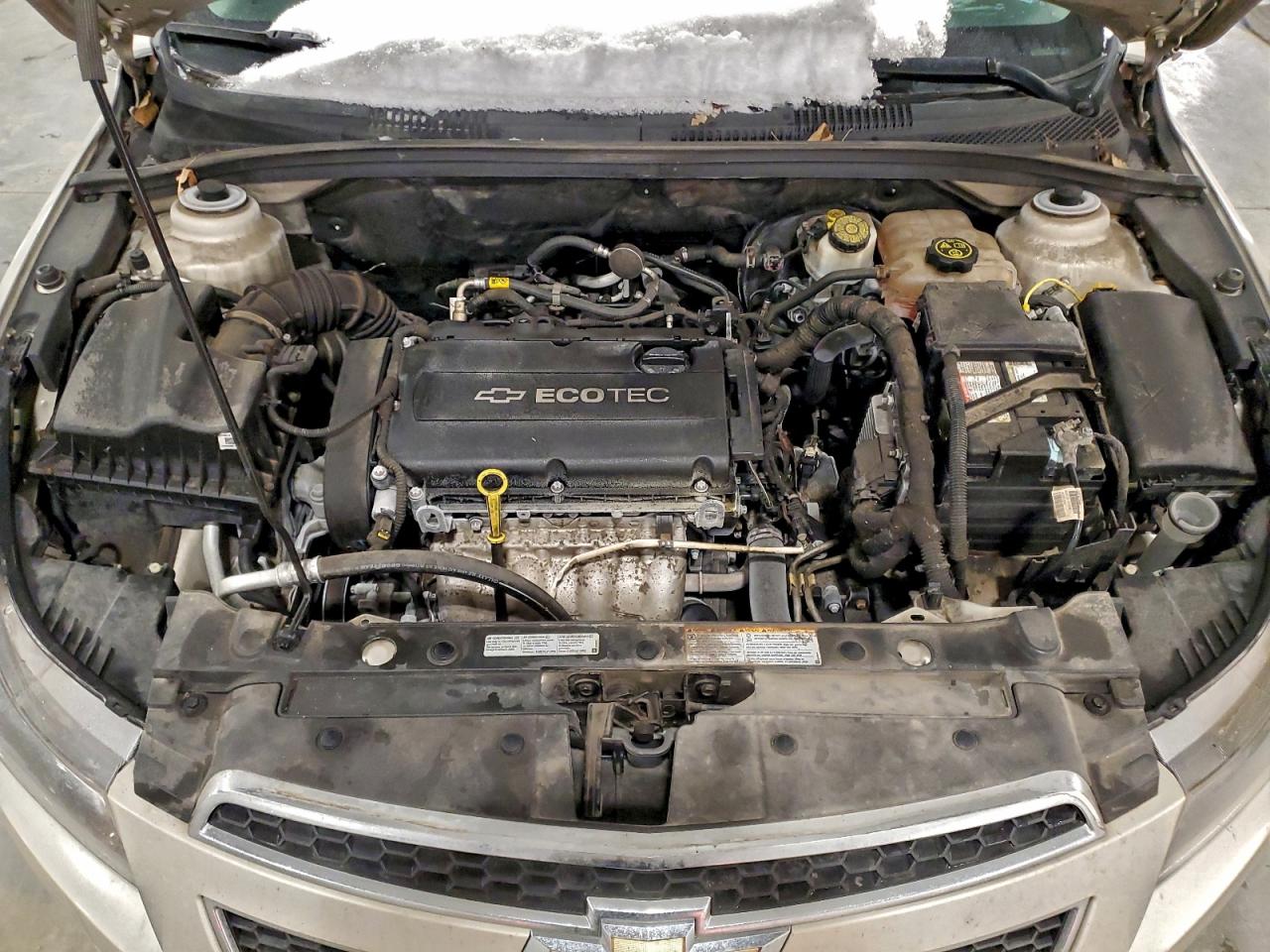 2014 CHEVROLET CRUZE LS photo 11