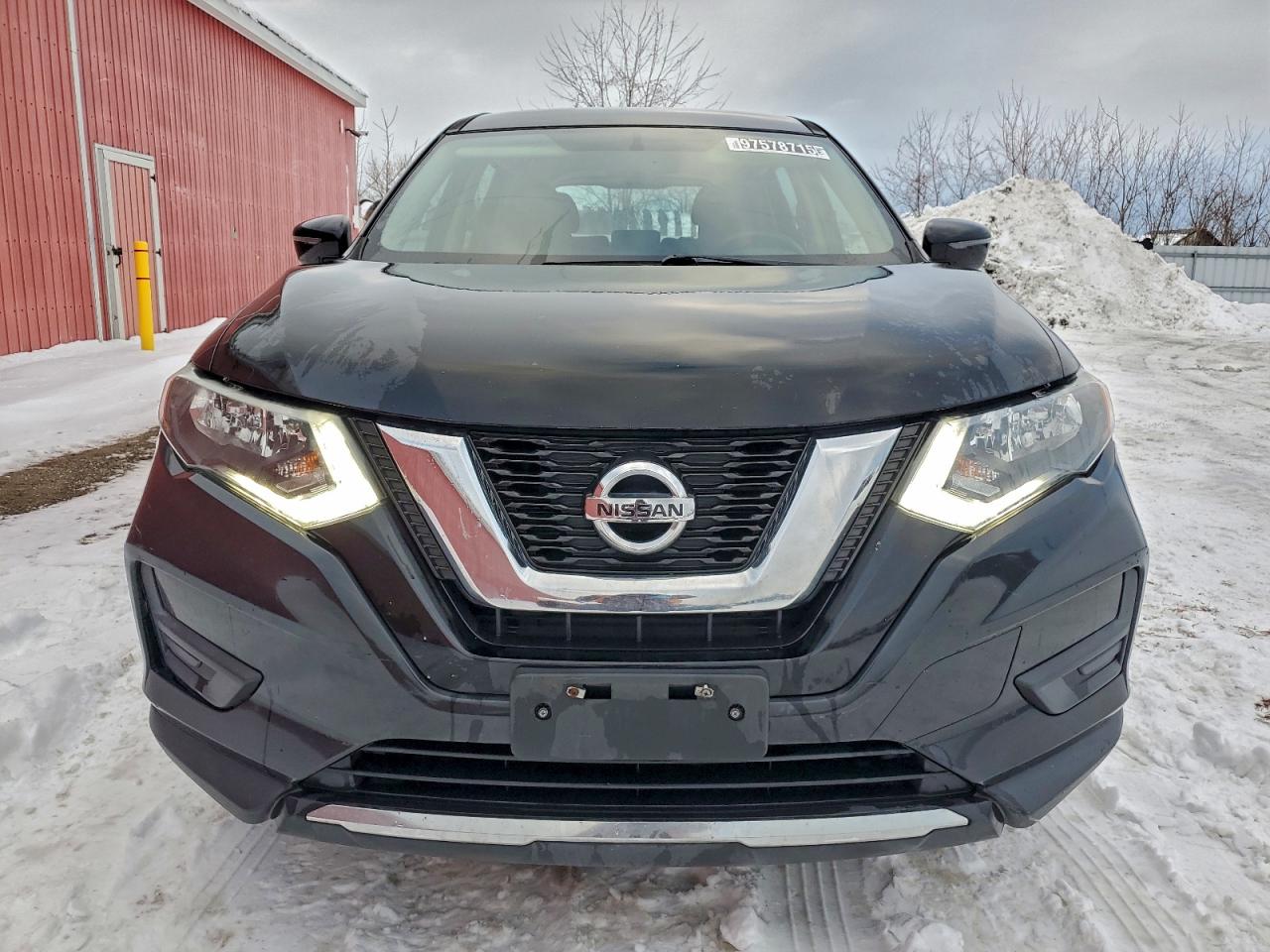 2017 NISSAN ROGUE SV photo 5