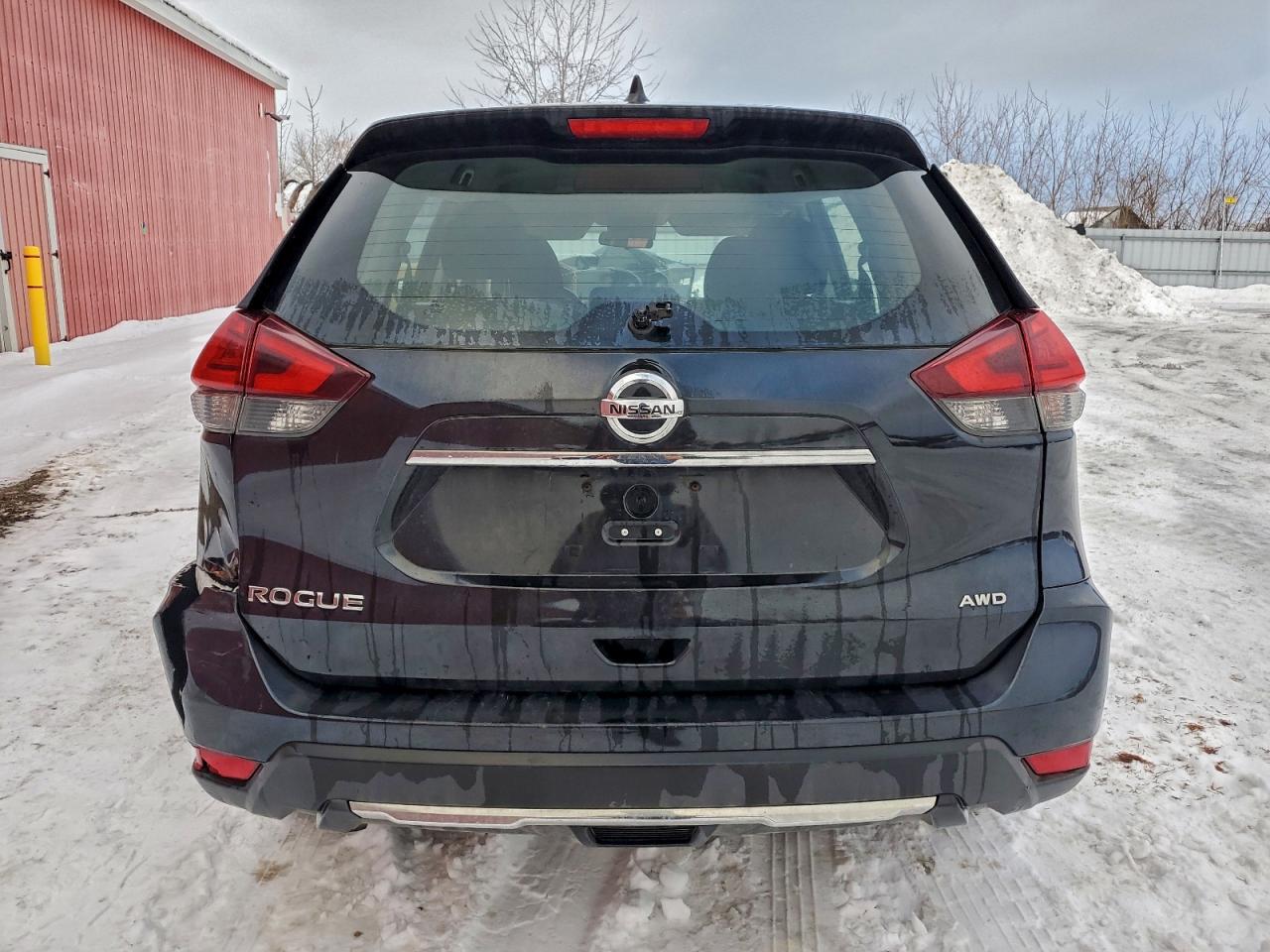2017 NISSAN ROGUE SV photo 6