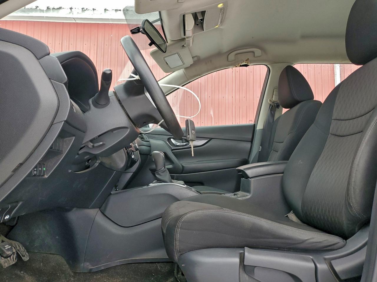 2017 NISSAN ROGUE SV photo 7