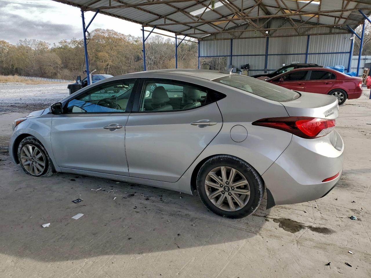 2016 HYUNDAI ELANTRA SE photo 2