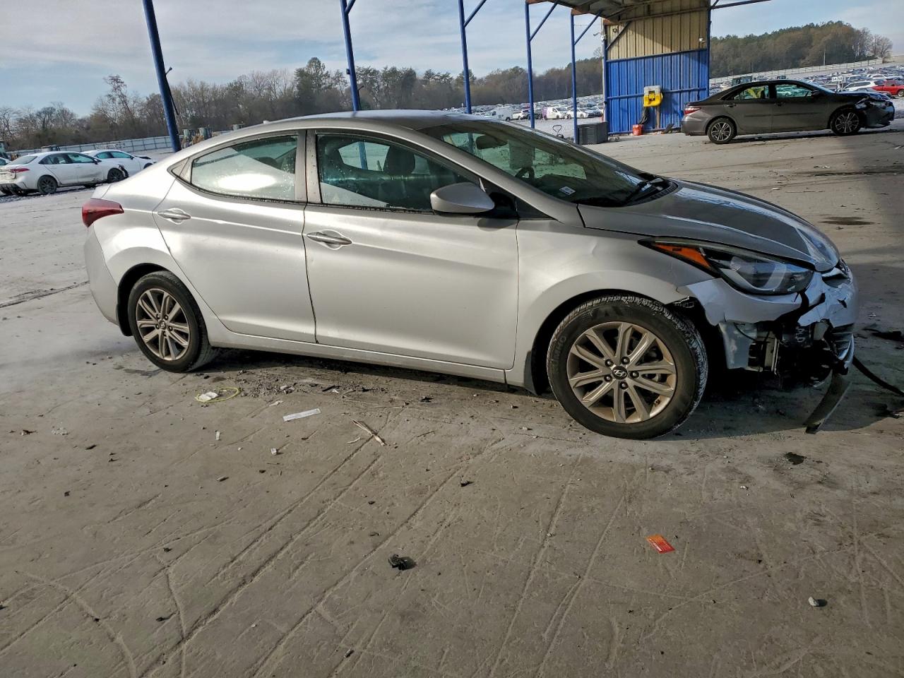 2016 HYUNDAI ELANTRA SE photo 4