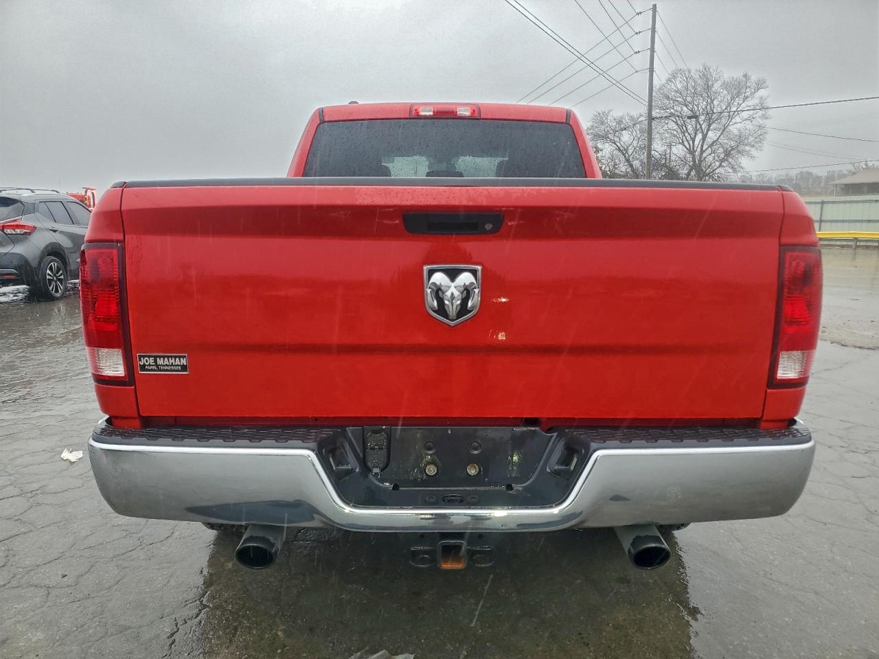 2014 RAM 1500 ST photo 6