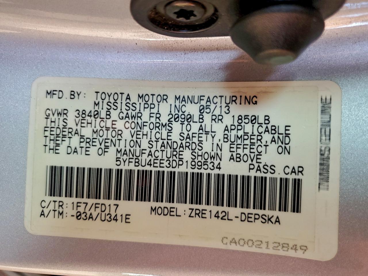 2013 TOYOTA COROLLA BASE photo 12