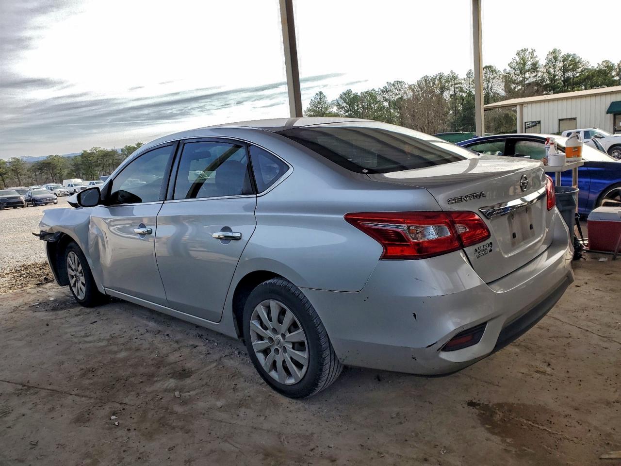 2018 NISSAN SENTRA S photo 3
