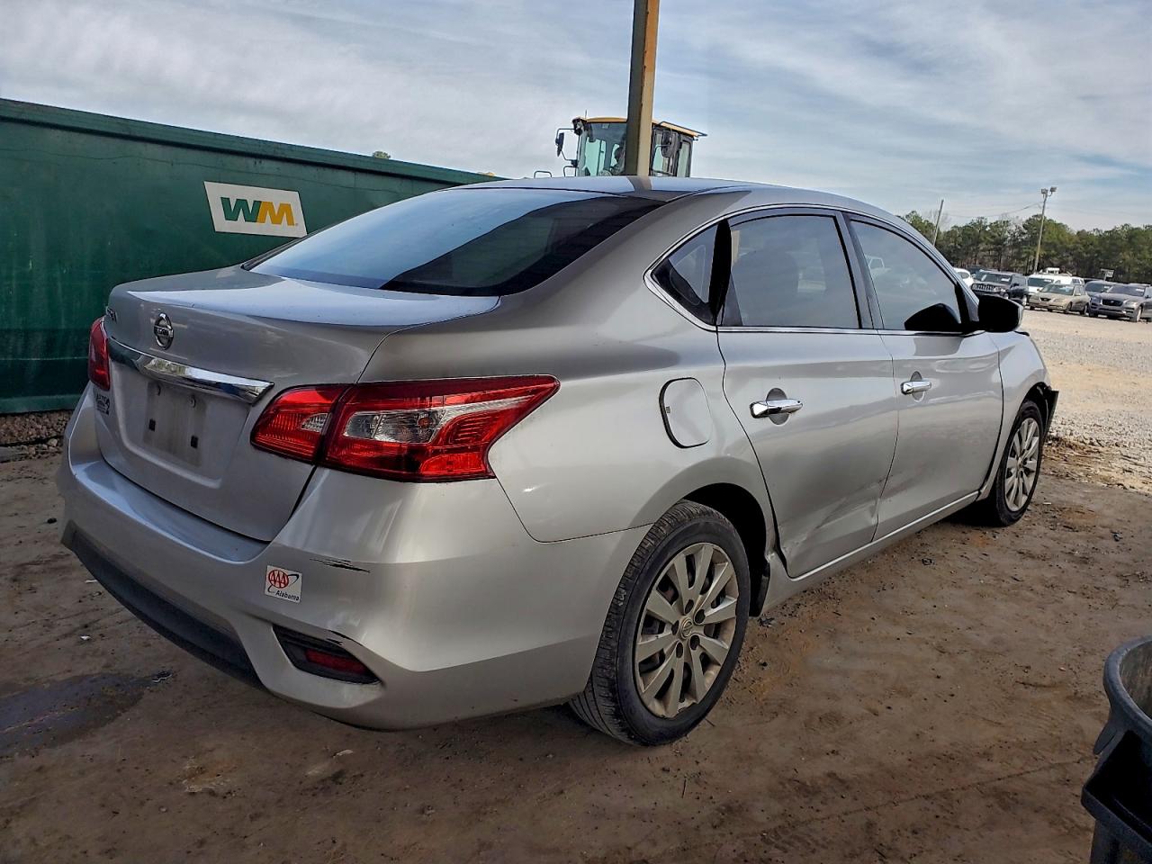 2018 NISSAN SENTRA S photo 5