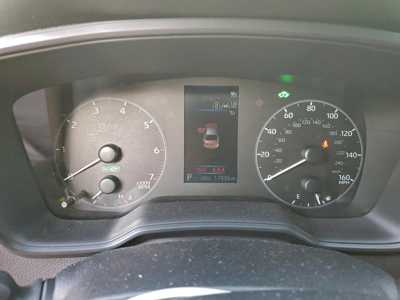 2024 TOYOTA COROLLA LE photo 9