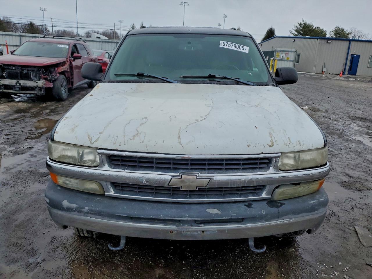 2004 CHEVROLET SUBURBAN K1500 photo 5