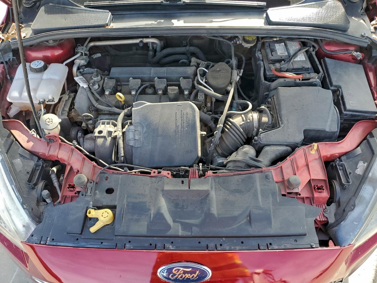 2015 FORD FOCUS SE photo 11