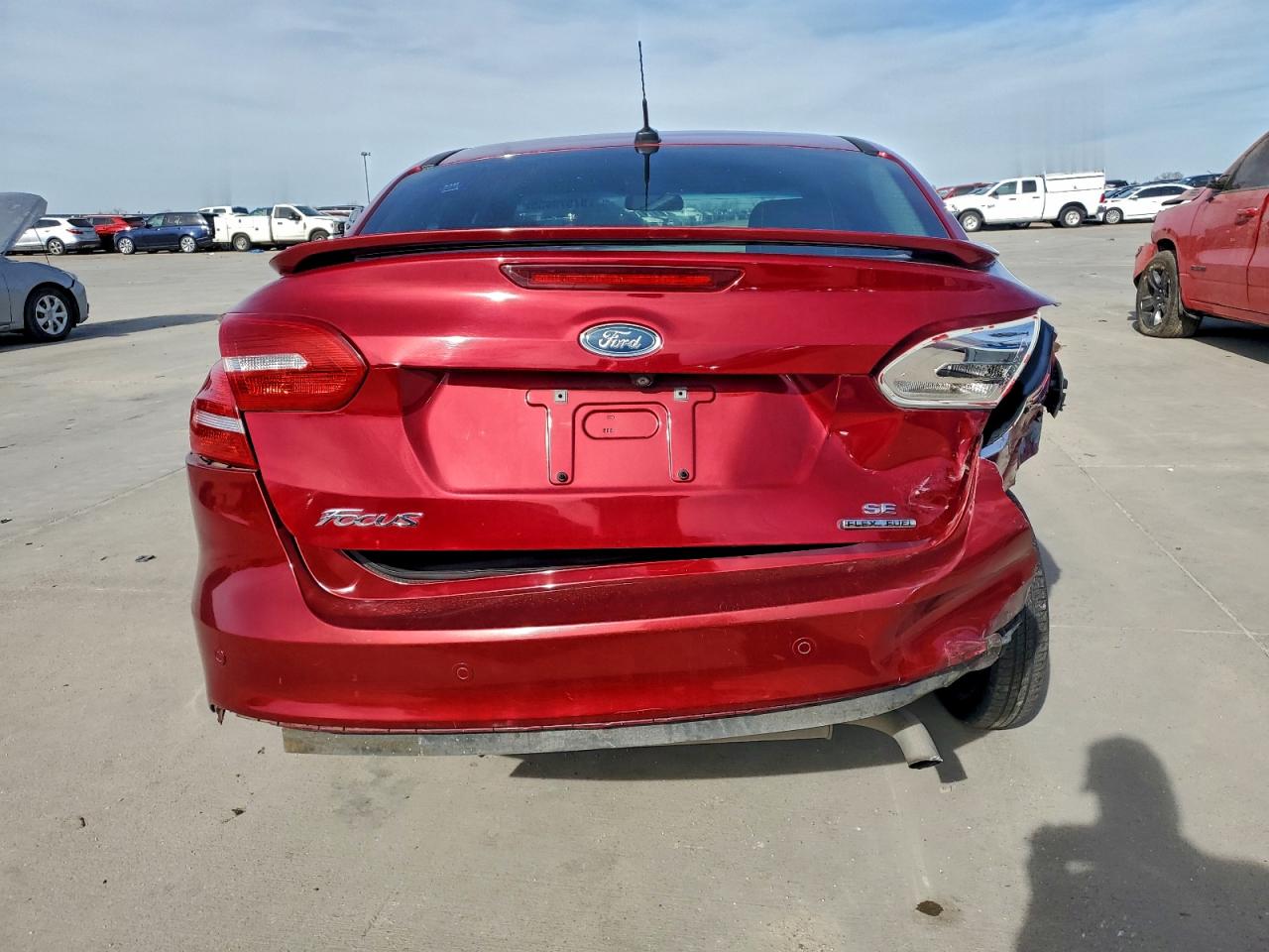 2015 FORD FOCUS SE photo 6