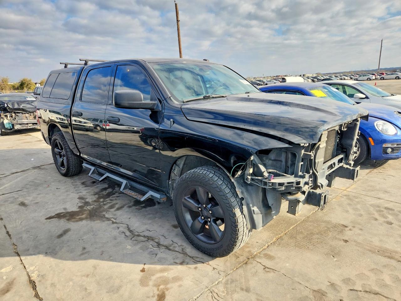 2014 RAM 1500 ST photo 4