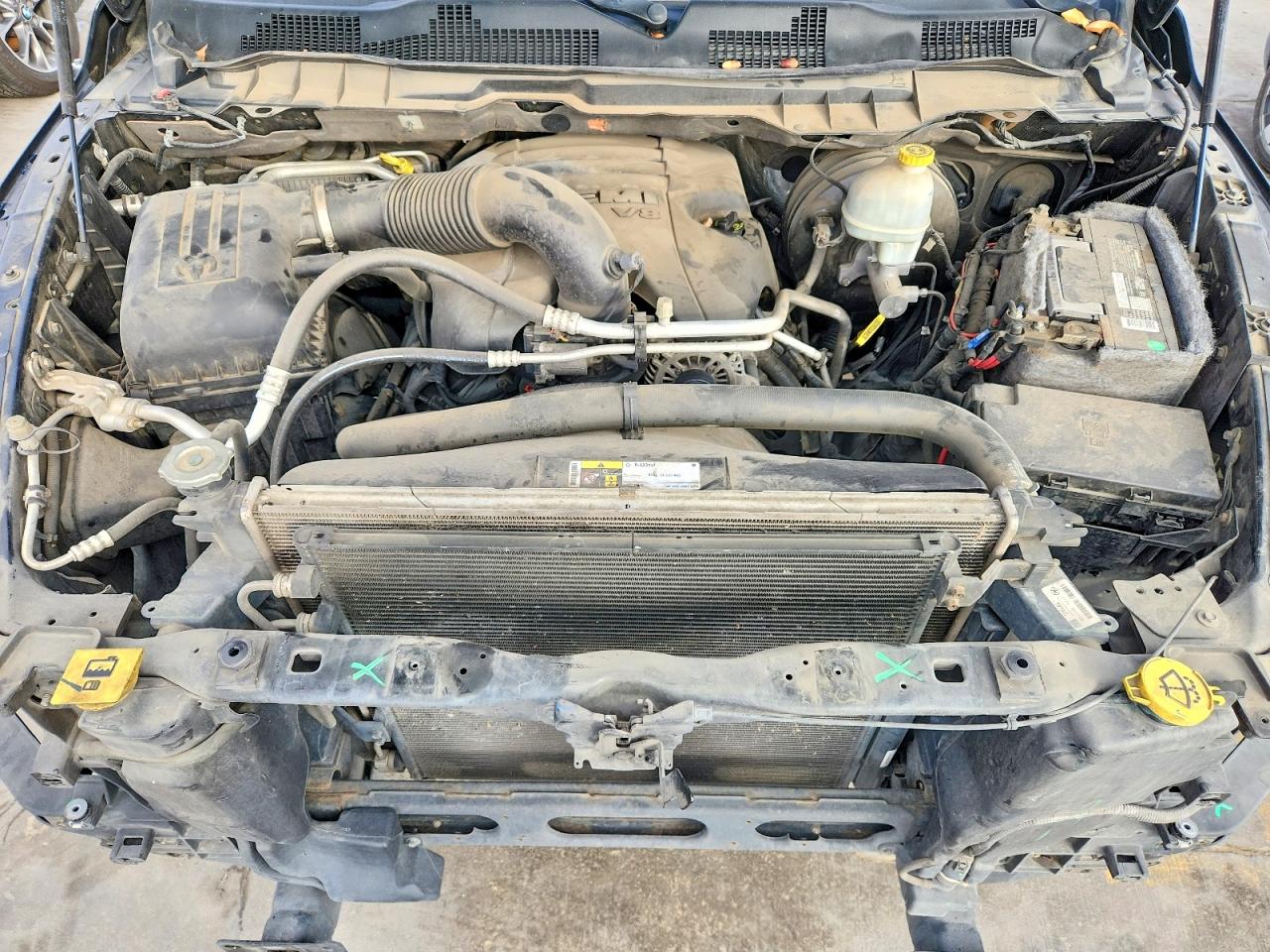 2014 RAM 1500 ST photo 11