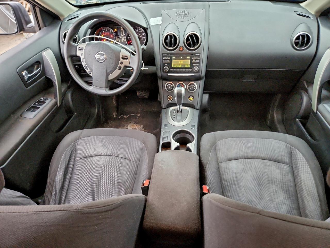 2013 NISSAN ROGUE S photo 8