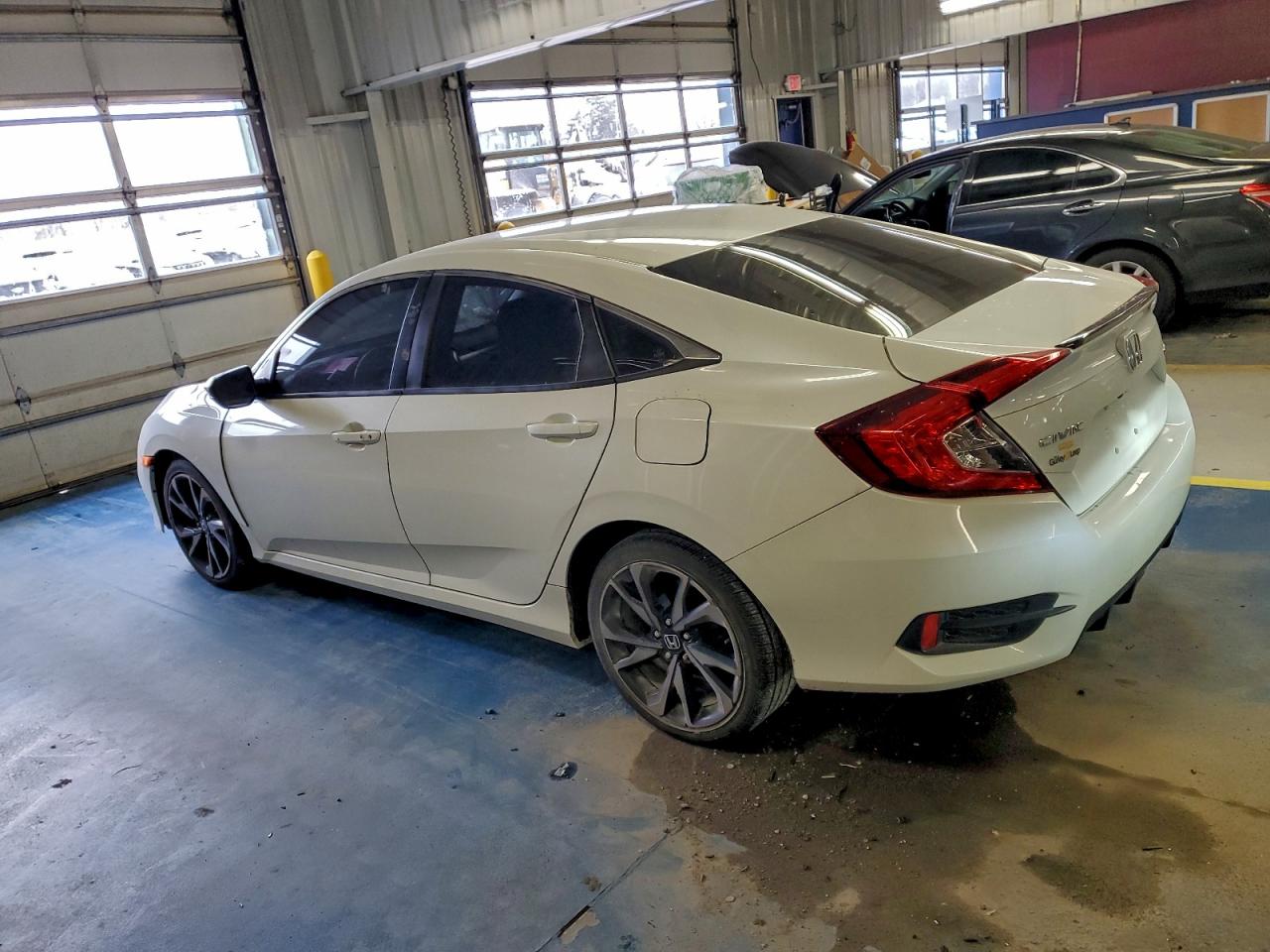 2020 HONDA CIVIC SPORT photo 2