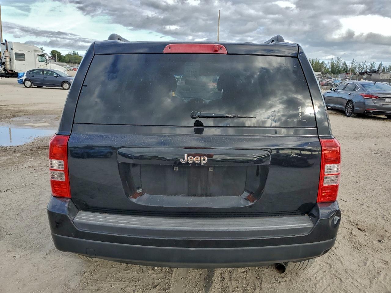 2014 JEEP PATRIOT SPORT photo 6