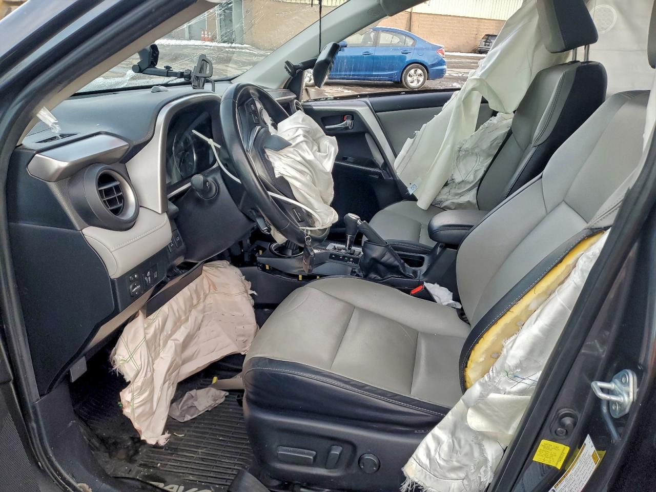 2018 TOYOTA RAV4 LIMITED photo 7